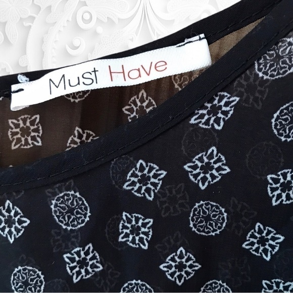 Flutter Sleeved Sheer Blouse In Black With White Detail Size Small - Picture 4 of 4